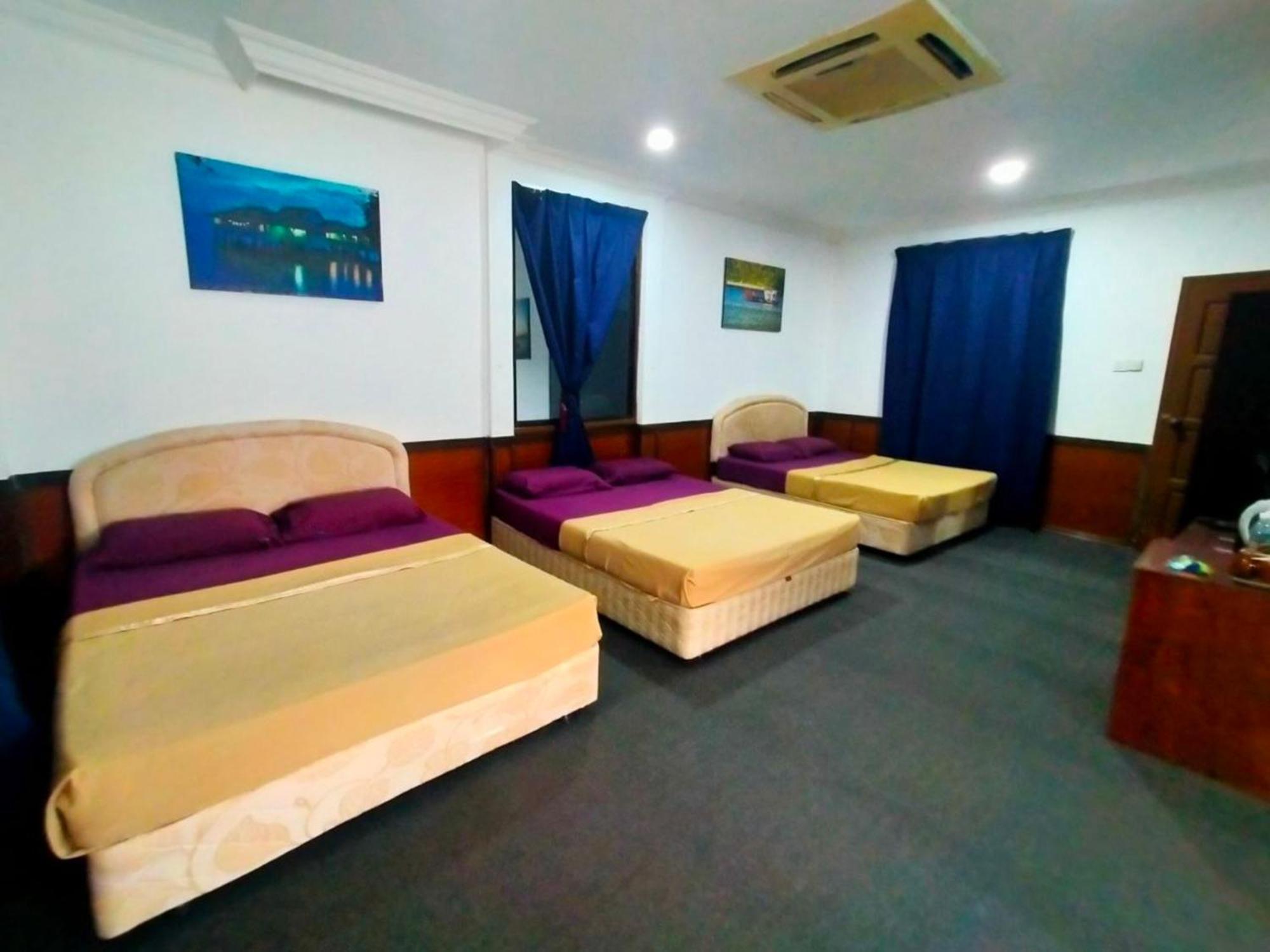 Capital O 91118 Chalet Seri Idaman Bayan Lepas Exterior foto