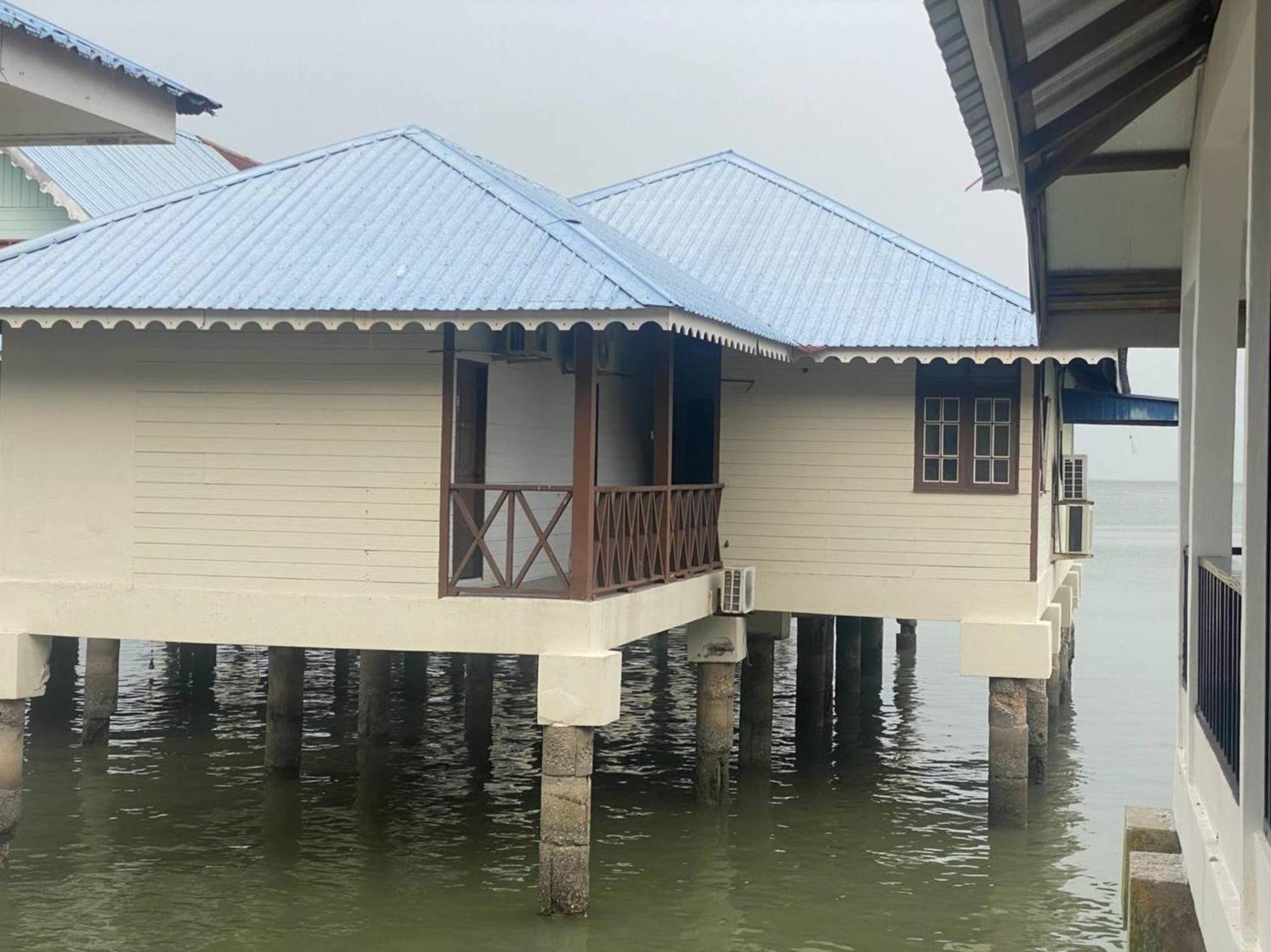 Capital O 91118 Chalet Seri Idaman Bayan Lepas Exterior foto